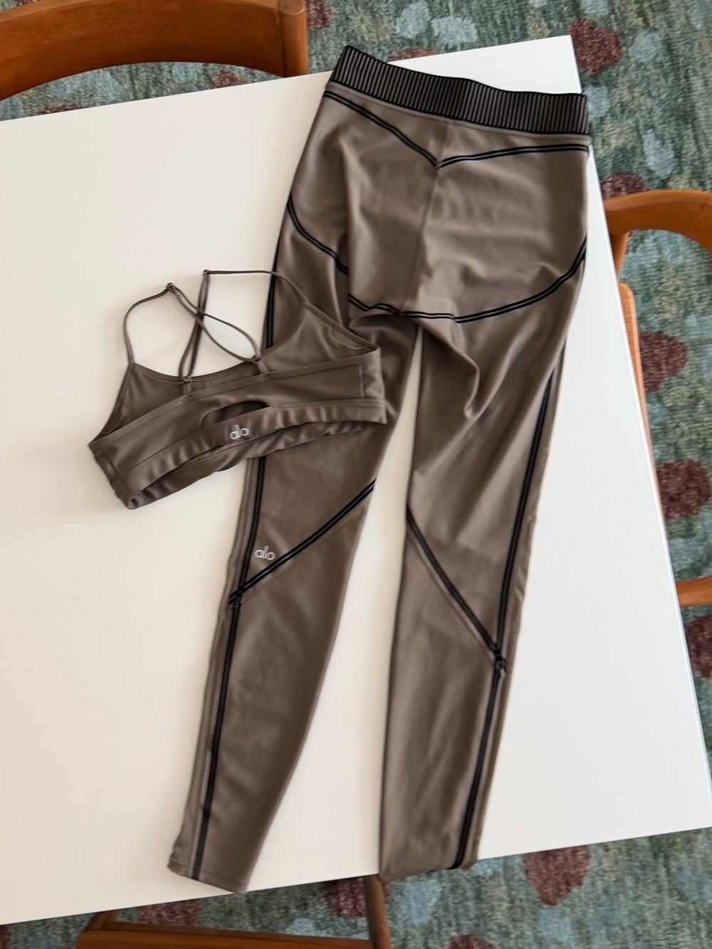 Alo Airlift Mesh Line Up High-Waist Legging & Airlift Intrigue Bra in Olive Tree